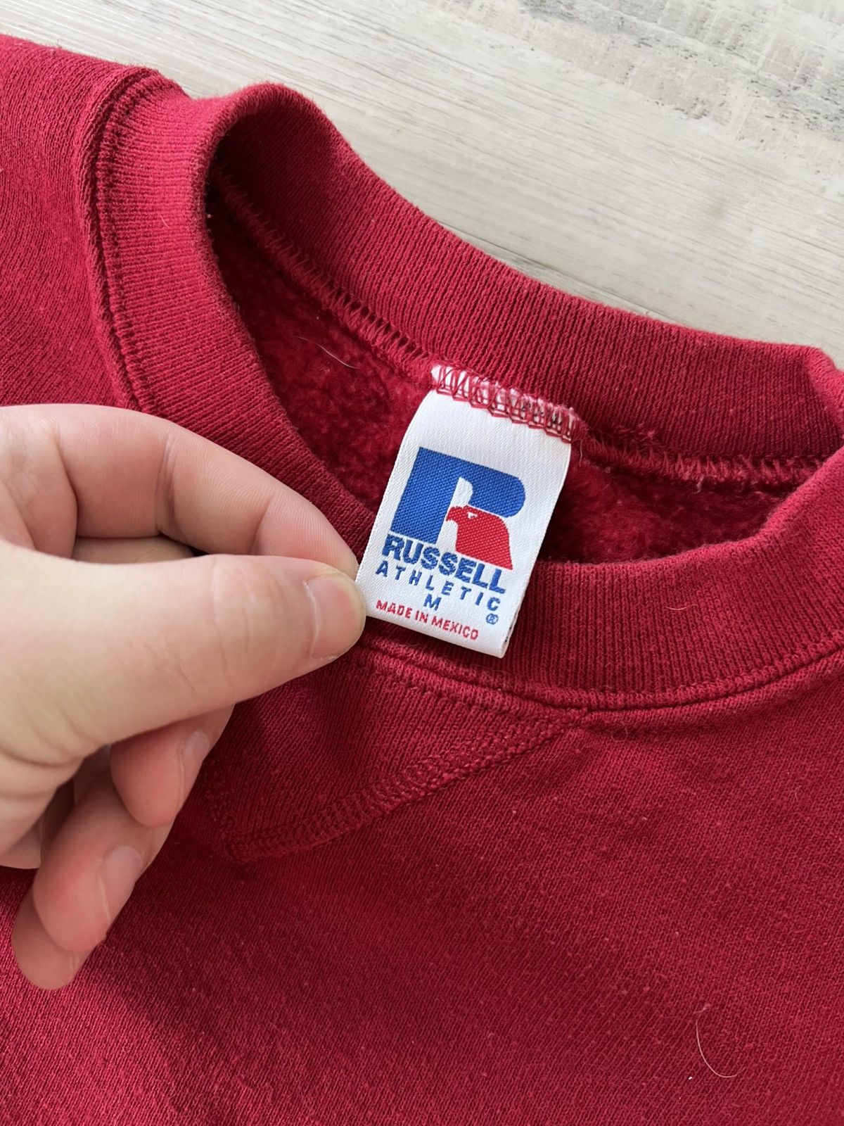 Russell Athletic Vintage 90’s Russell Essential Red Sweatshirt Crewneck Size US M / EU 48-50 / 2 - 2 Thumbnail