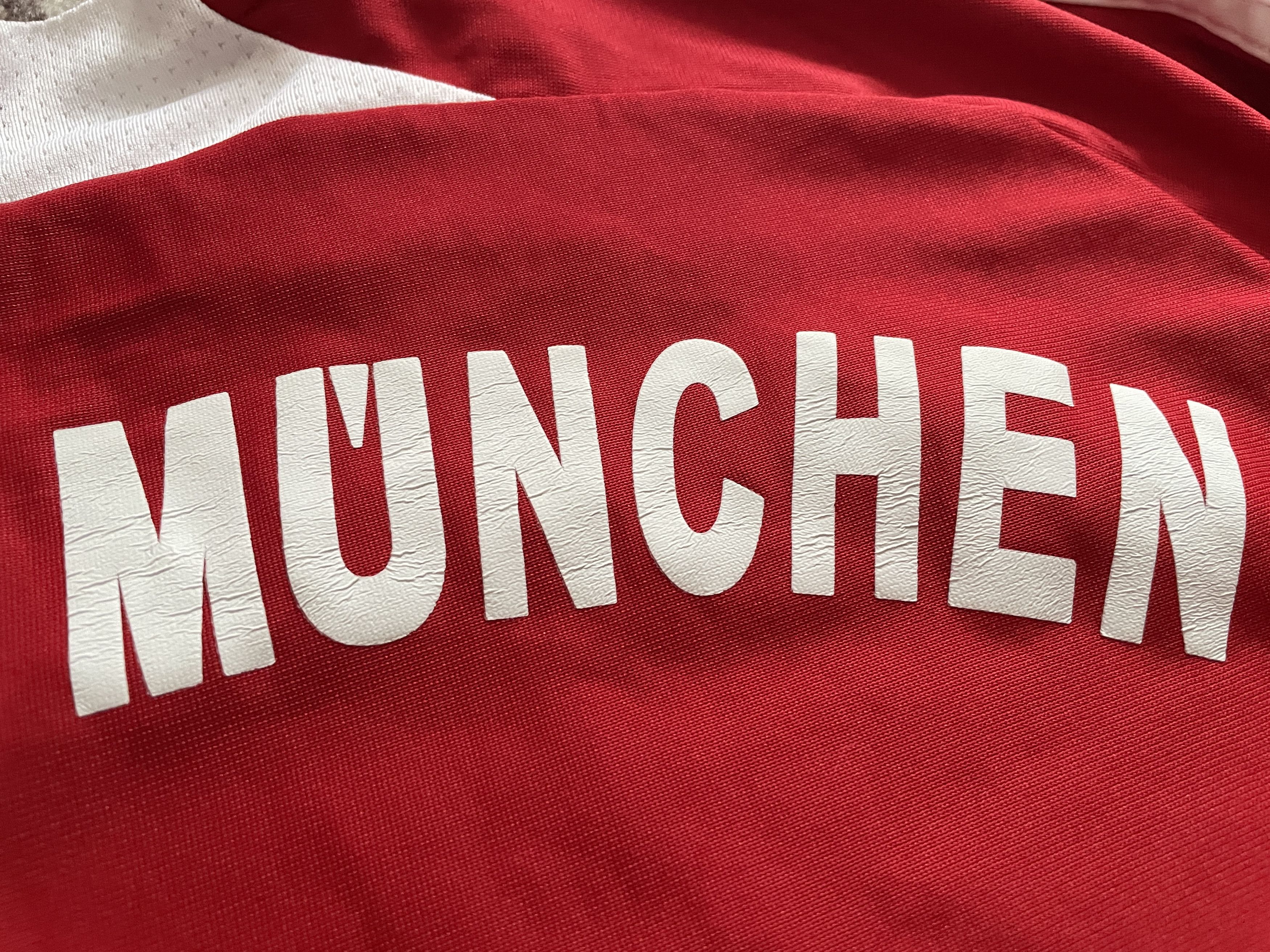Adidas Vintage Bayern Munich 2007-2008 Home Shirt Soccer Jersey Size US S / EU 44-46 / 1 - 10 Thumbnail