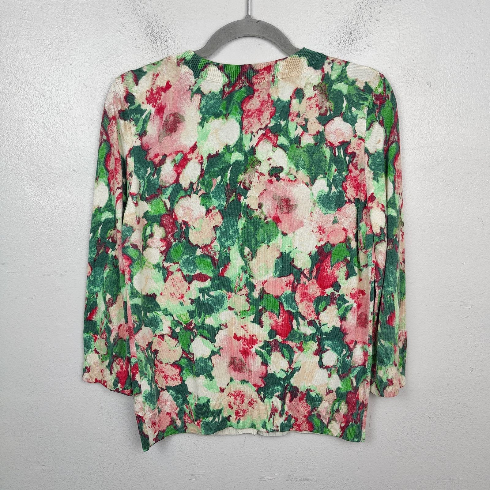 Other Talbots Cardigan Sweater Womens Medium Green Pink Floral Size M / US 6-8 / IT 42-44 - 4 Thumbnail