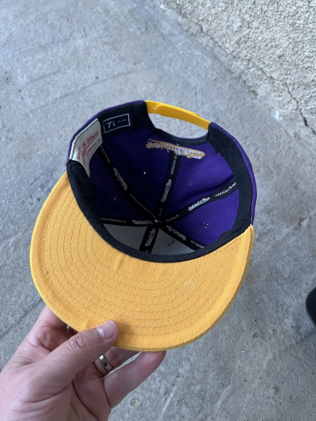 Mitchell & Ness Los Angeles Lakers Mitchell & Ness Cap Size ONE SIZE - 3 Thumbnail