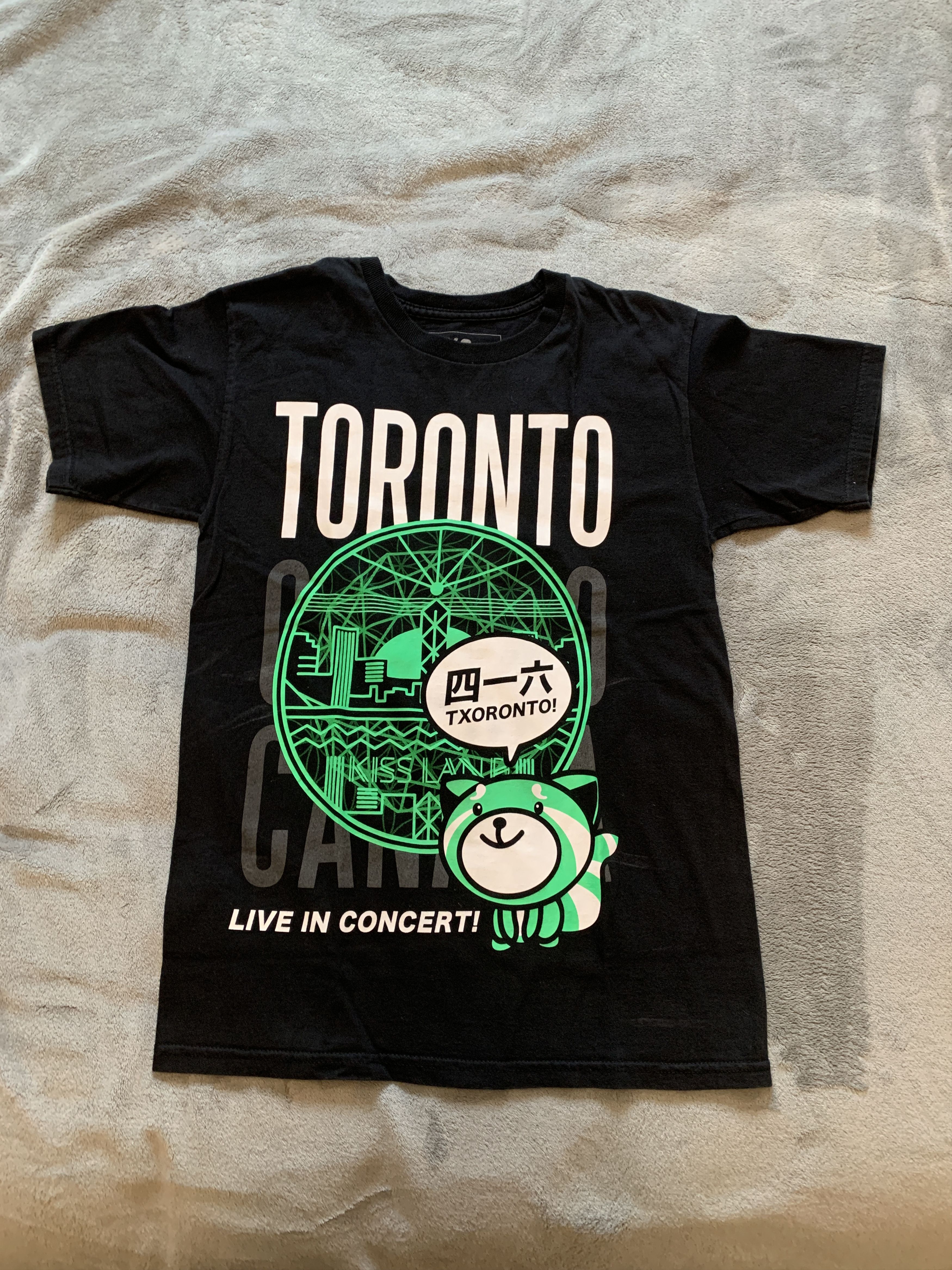 Image of The Weeknd Official Issue Xo Kiss Land Tee in Black, Men's (Size Small)