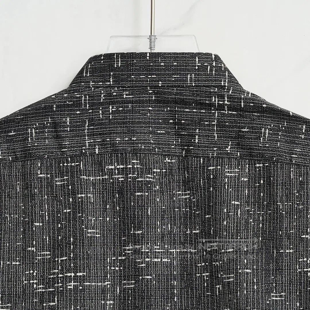 Saint Laurent Paris Saint Laurent Men's Contrast Stripe Shirt. Size US M / EU 48-50 / 2 - 5 Thumbnail