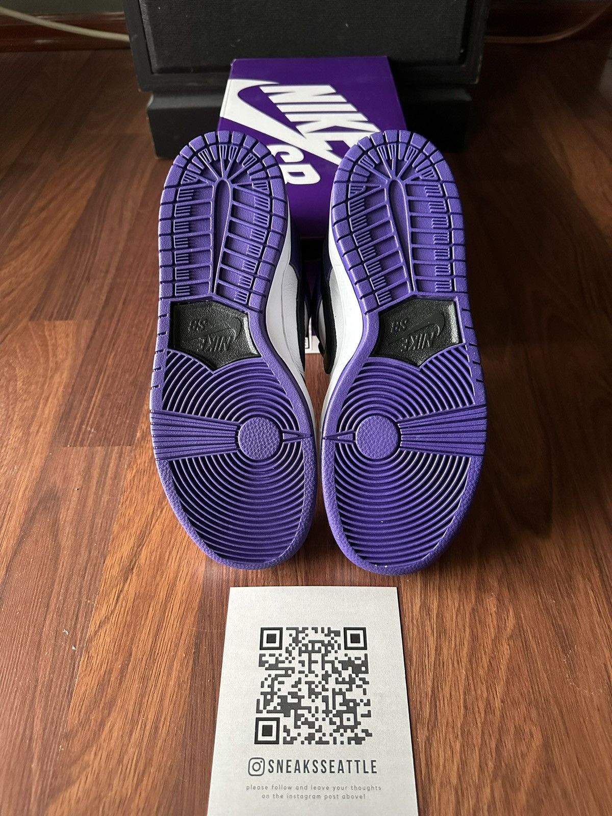 Nike Nike SB Dunk Low Court Purple Size 6.5M/8W BQ6817-500 Size US 6.5 / EU 39-40 - 5 Thumbnail