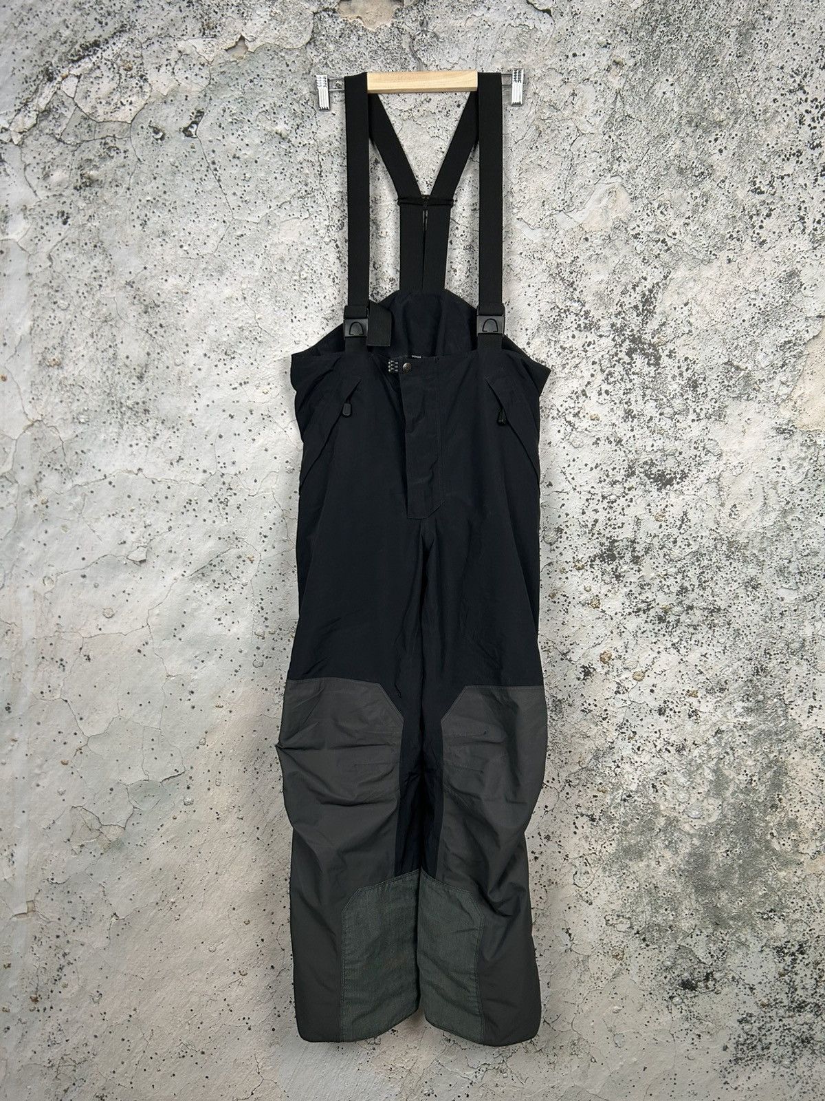 Haglofs Haglofs Overall Snowboarding Goretex Outdoor Pants Winter Size US 32 / EU 48 - 1 Thumbnail