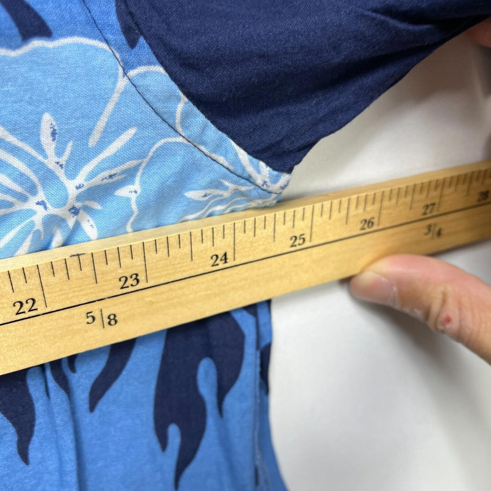 Vintage Vintage Y2K Hawaii Flaes Skate Surf Button Up Shirt Large Size US L / EU 52-54 / 3 - 7 Thumbnail