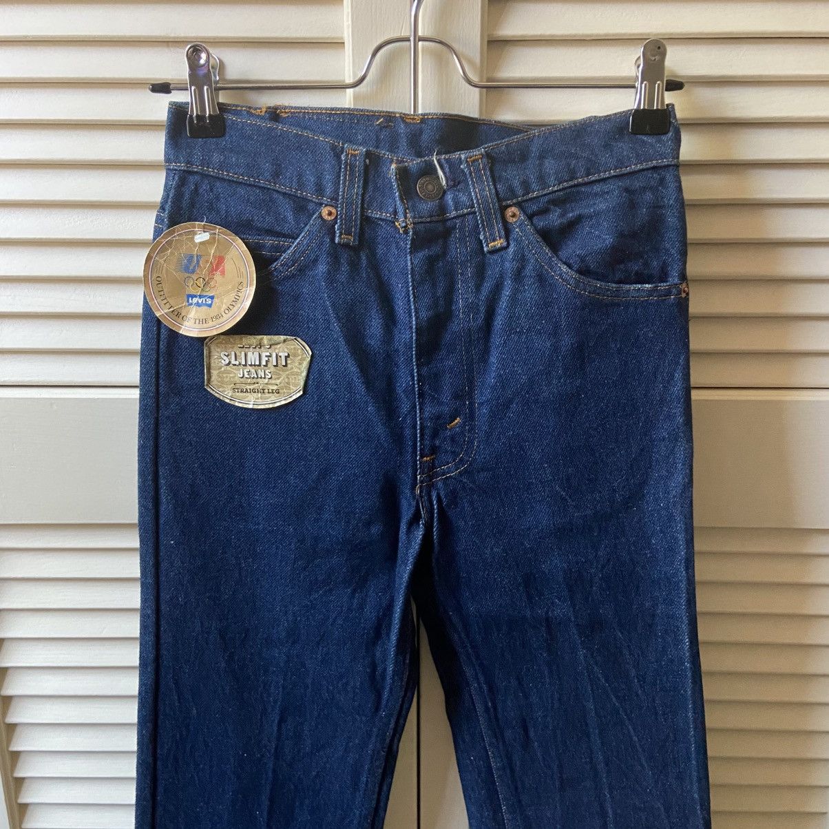 Levi's × Vintage NWT Deadstock 80’s Levi’s Dark Blue Denim Jeans Slim Fit Size US 26 / EU 42 - 5 Thumbnail