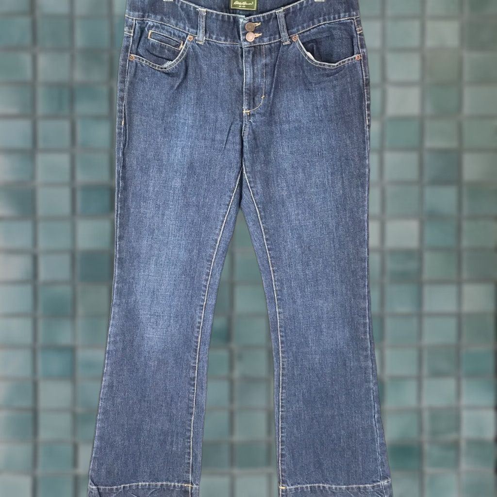 Eddie Bauer Eddie Bauer Jeans Women Regular Size 8 Blue Straight 32in Inseam 5-Pocket Denim Size 30" / US 8 / IT 44 - 1 Thumbnail