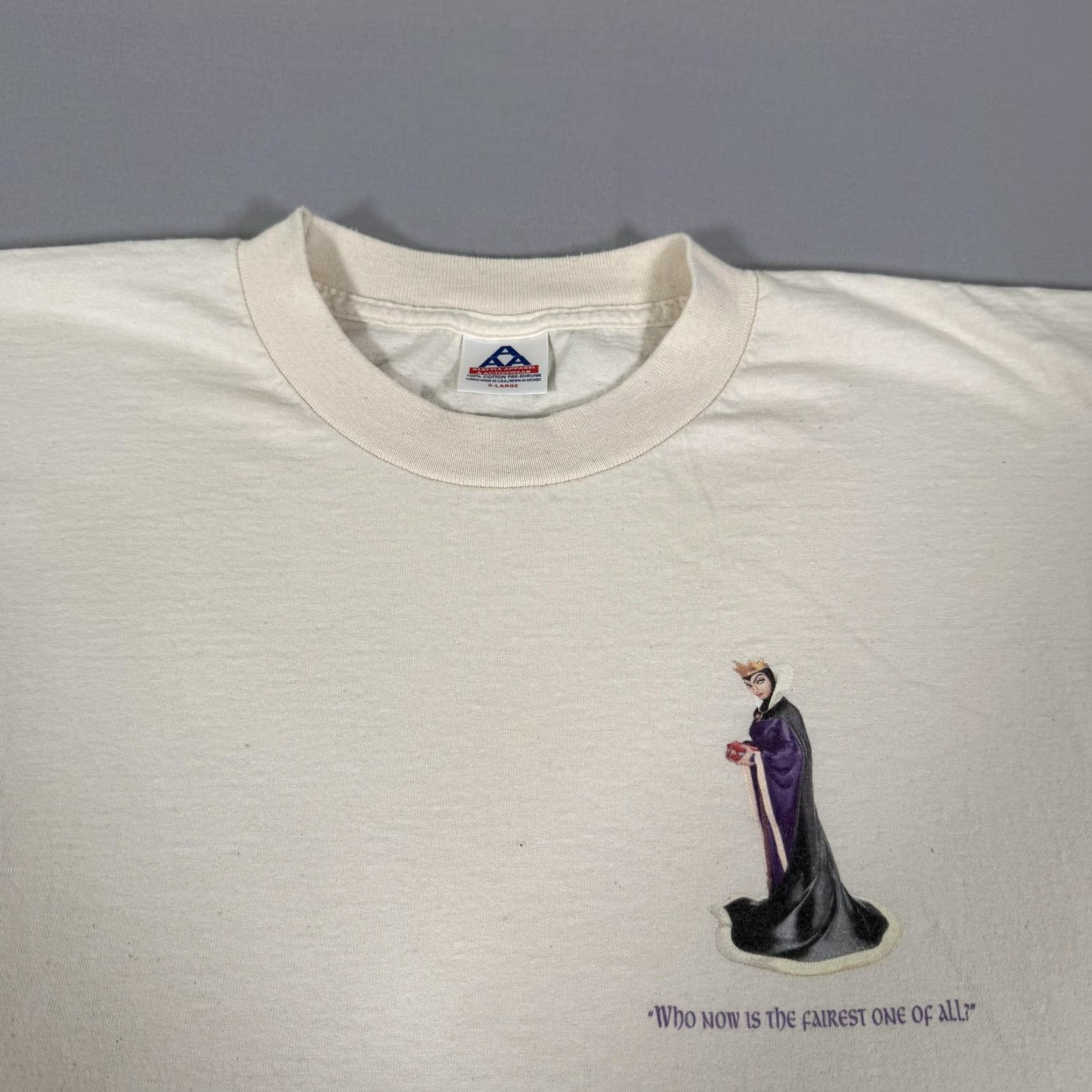 Disney VINTAGE Disney Shirt Mens XL Ivory Snow White Evil Queen Graphic Tee 90s Villains Size US XL / EU 56 / 4 - 3 Thumbnail