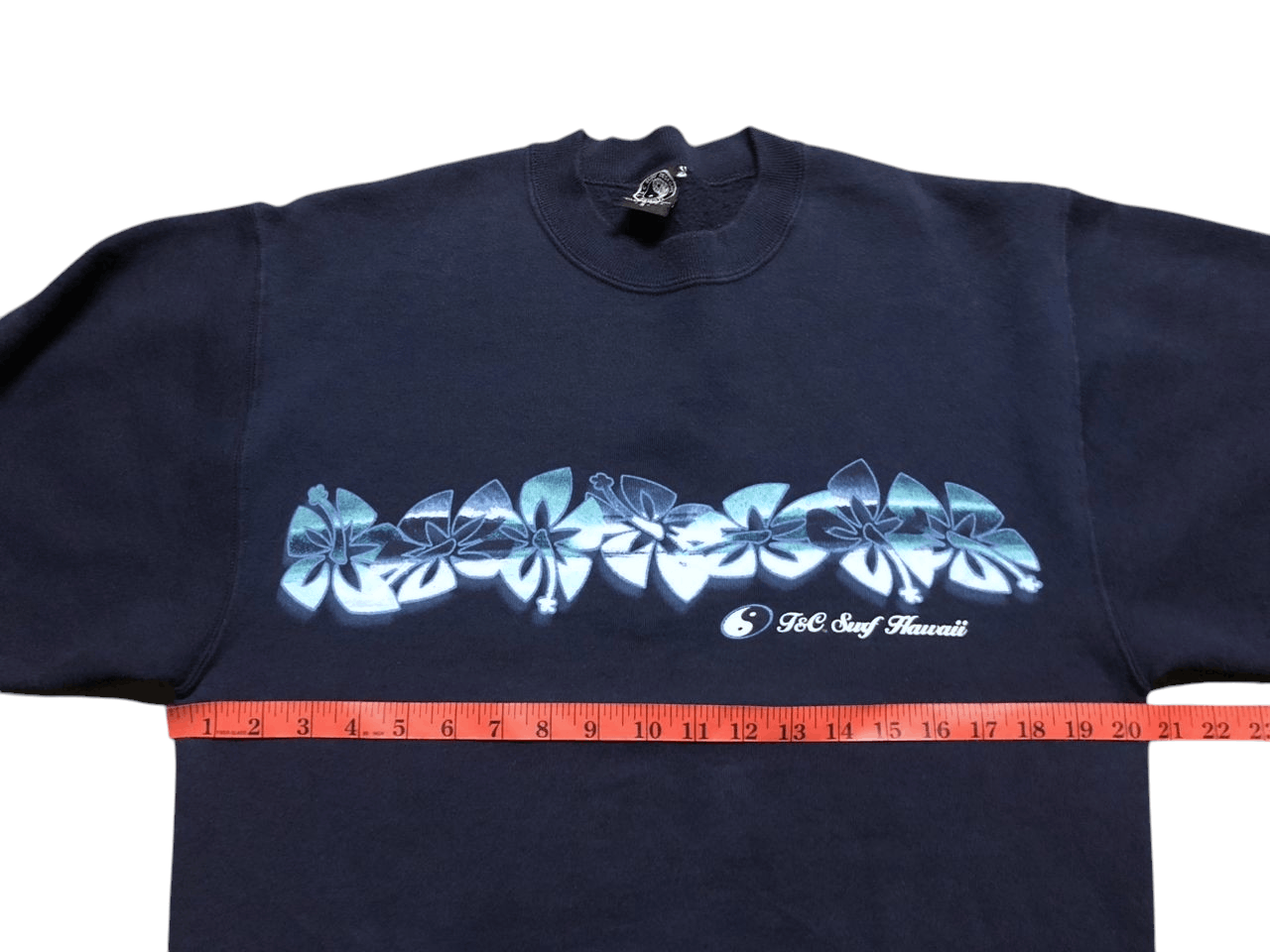 Vintage Vintage 90s T&C Surf Hawaii Flowers Crewneck Sweatshirt Usa Size US S / EU 44-46 / 1 - 11 Thumbnail