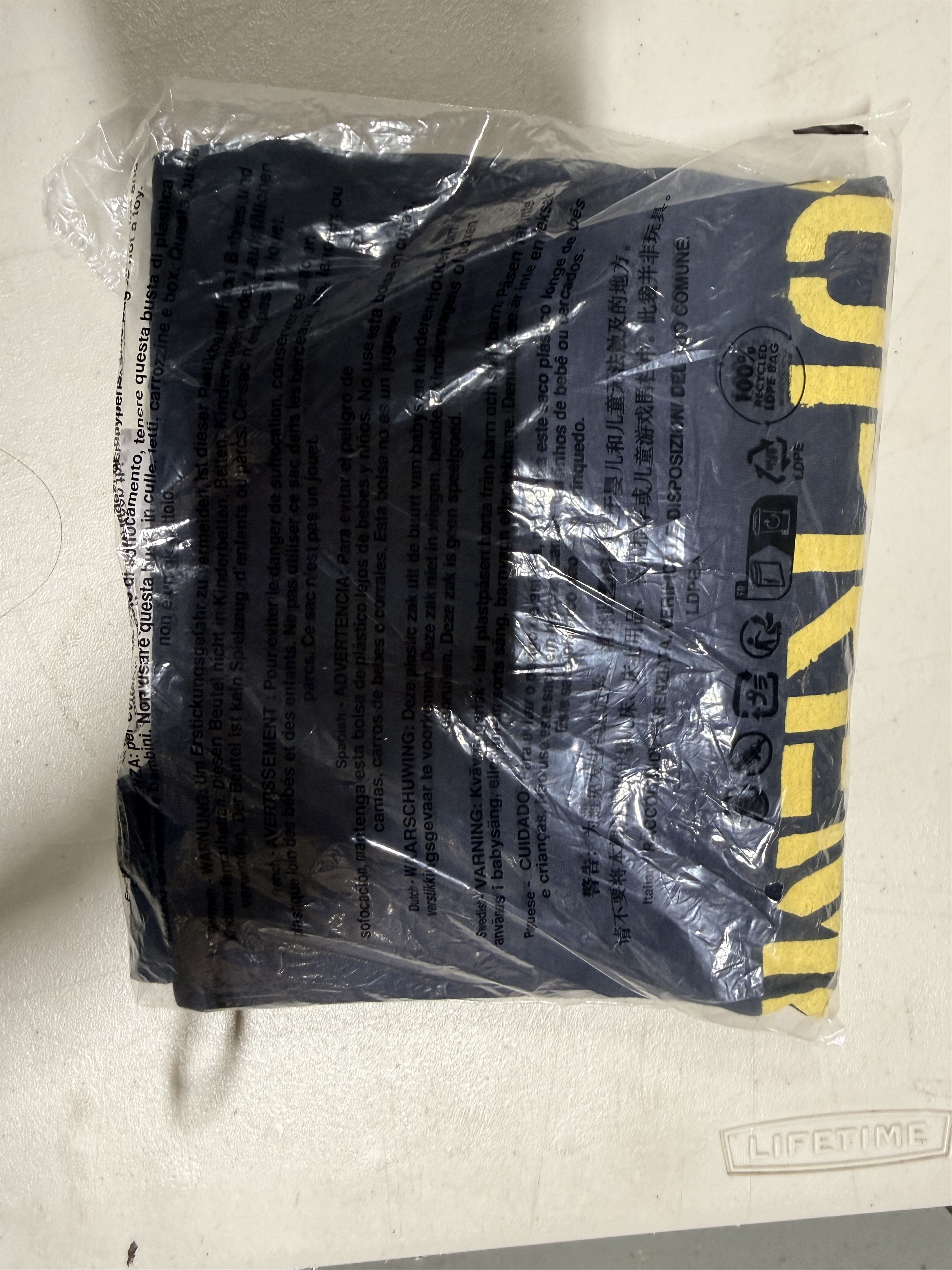 Supreme Supreme Hard Tee Navy Size L Size US L / EU 52-54 / 3 - 3 Thumbnail