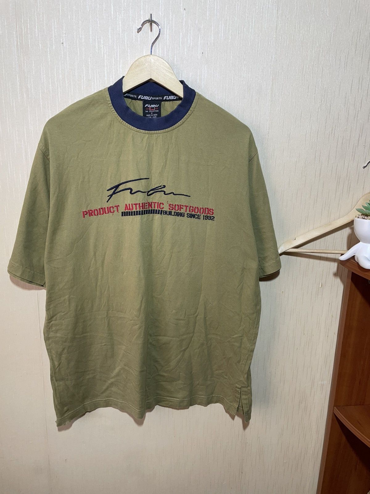 Fubu × Vintage Fubu vintage streetwear T shirt 90s Size US M / EU 48-50 / 2 - 1 Thumbnail