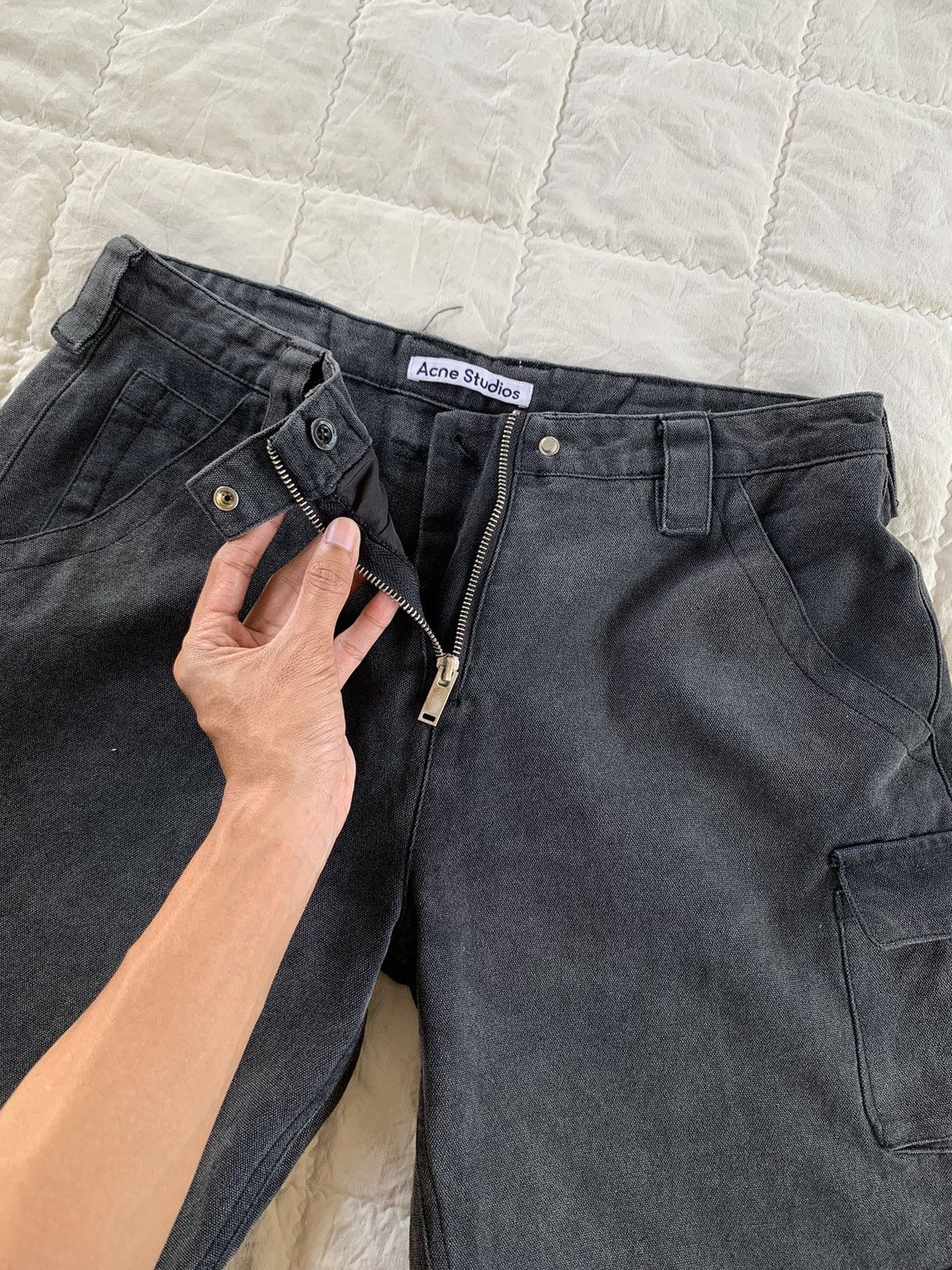 Acne Studios Acne Studios Wide Leg Cargo Trousers Size 34" / US 12 / IT 48 - 10 Thumbnail