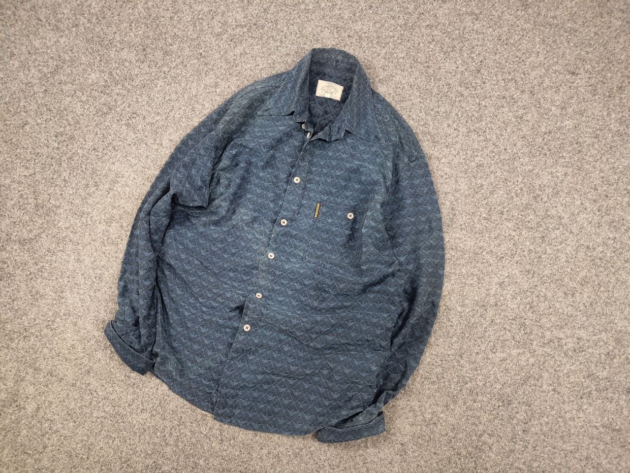 Giorgio Armani Vintage 80's Armani Jeans Monogram Logo oversized shirt Size US L / EU 52-54 / 3 - 4 Thumbnail