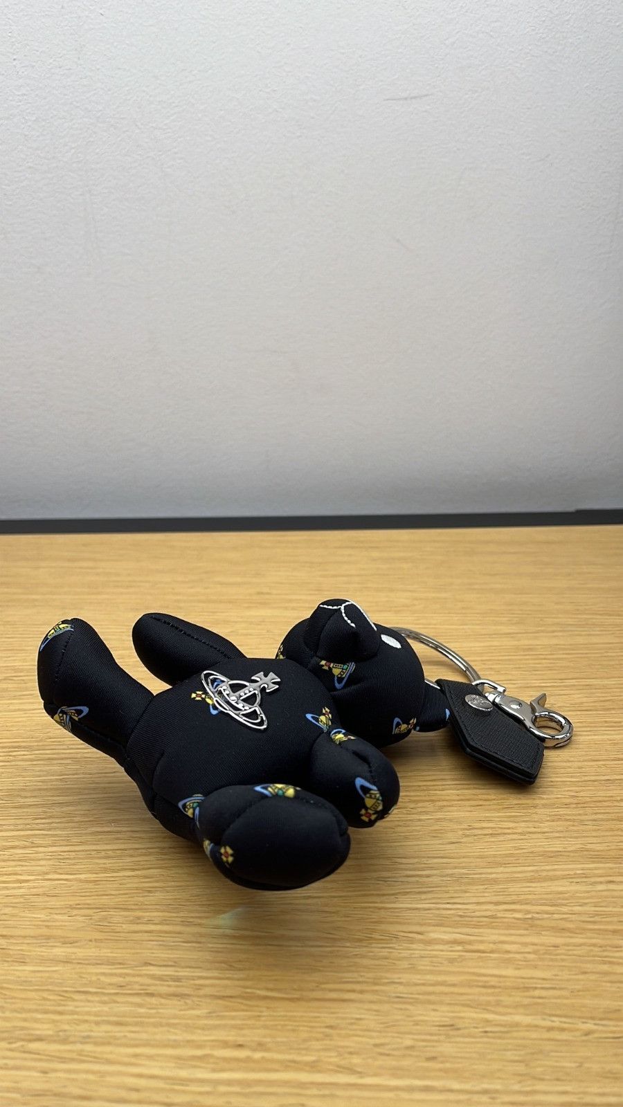 o1f1d3z1025 Size: OS / Teddy Bear Keyring in Multicolor