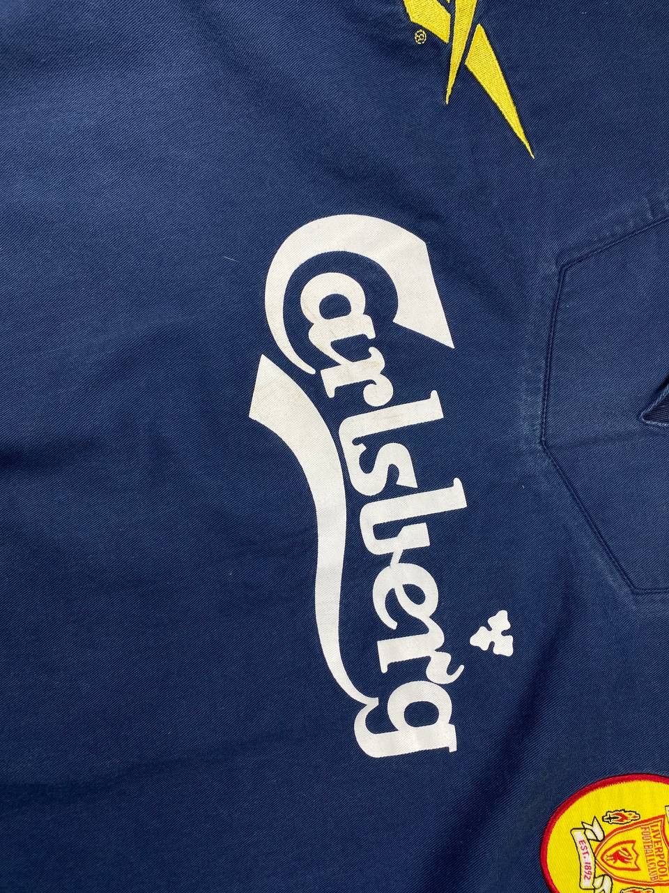 Reebok Vintage Reebok Liverpool 1997 1999 Training Football Size US L / EU 52-54 / 3 - 5 Thumbnail