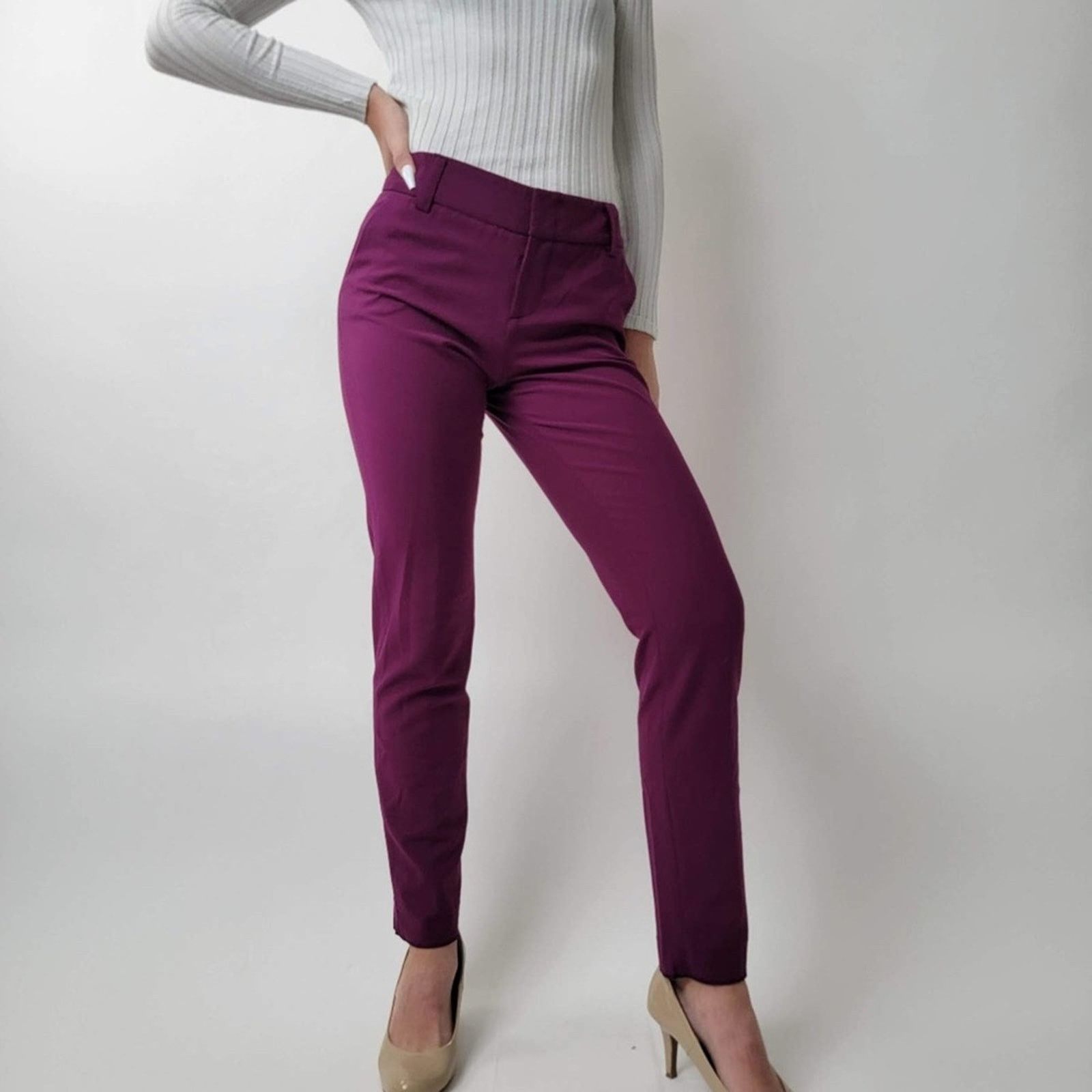 Alice + Olivia Alice + Olivia Burgundy Pants Size 26" / US 2 / IT 38 - 10 Thumbnail