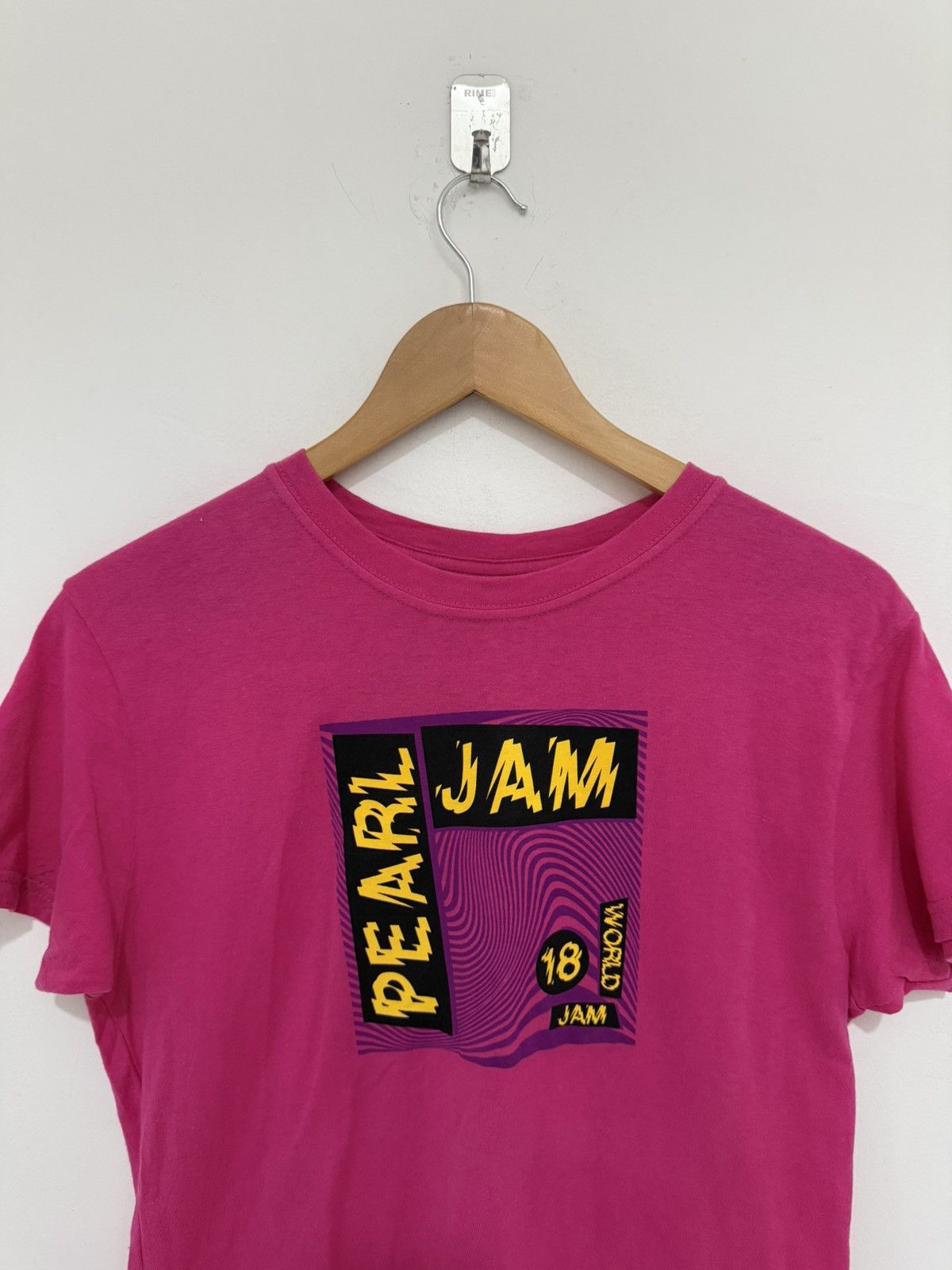 Vintage Pearl Jam Band T-Shirt 2018 Tour Grunge Rock Metal Concert in Black, Women's (Size Xl) — image 3 of 6