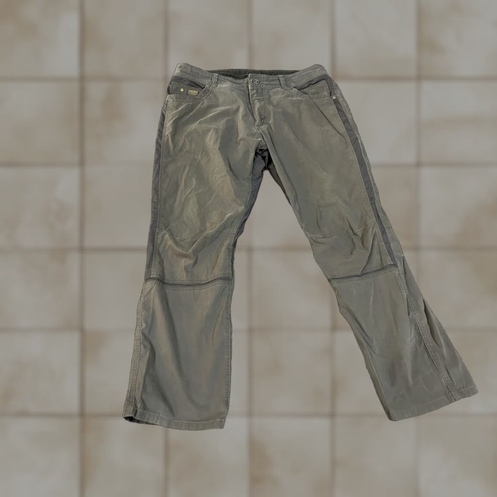 Vintage Kuhl Mens Cargo Pants 36x30 Gray Stretch Outdoor Hiking Travel Workwear Casual Five-Pocket Design Size US 36 / EU 52 - 1 Thumbnail