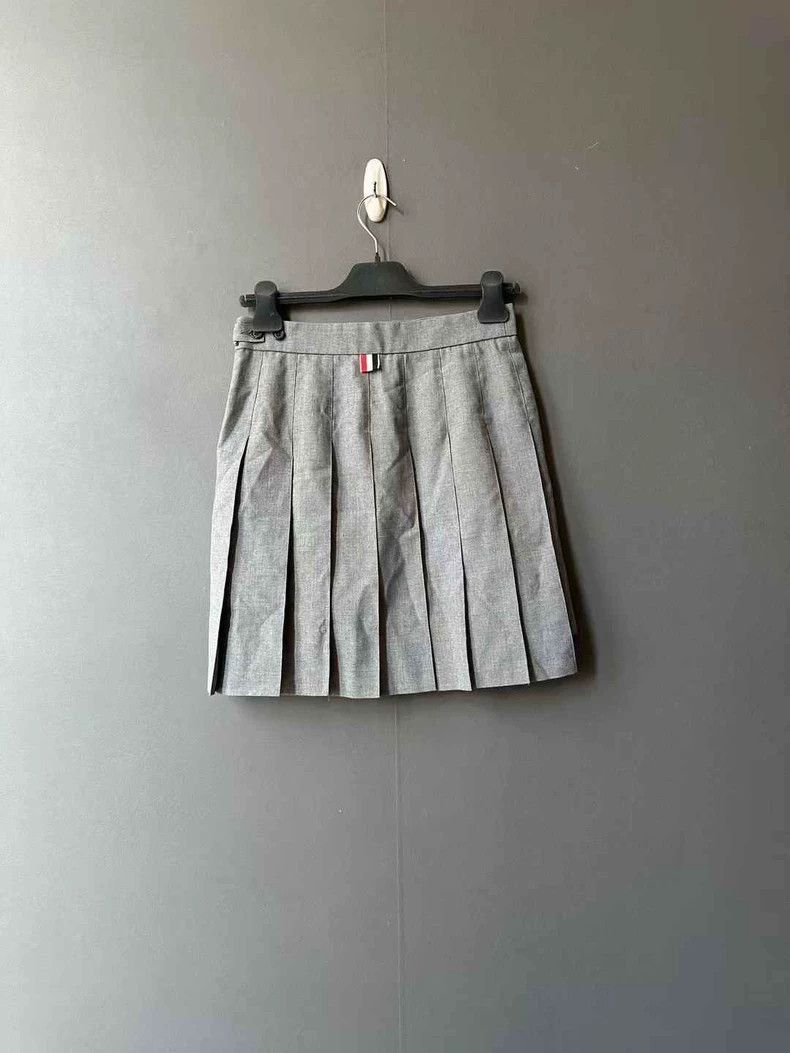 Thom Browne Thom Browne Medium grey pleated skirt Size 25" / US 0 / IT 36 - 2 Thumbnail