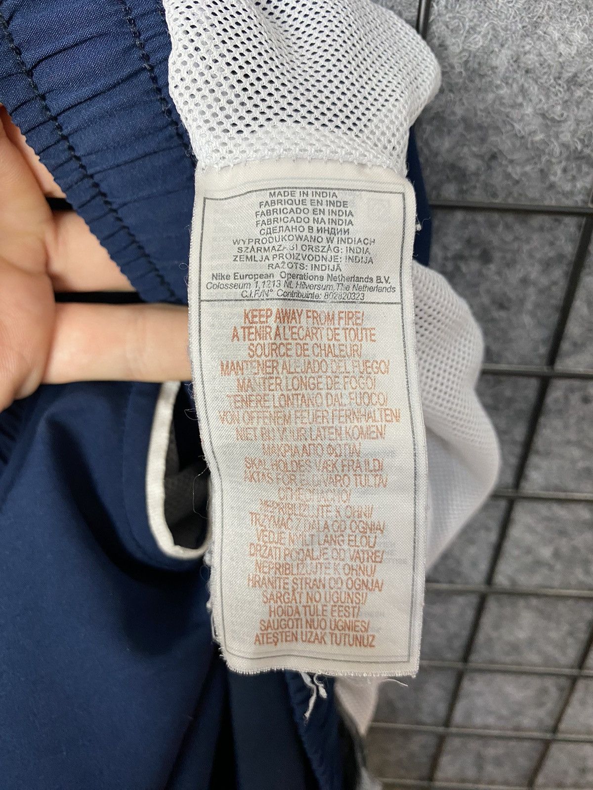 Nike × Vintage Nike Vintage Sportswear Swoosh Logo Shorts Size L Size US 34 / EU 50 - 11 Thumbnail