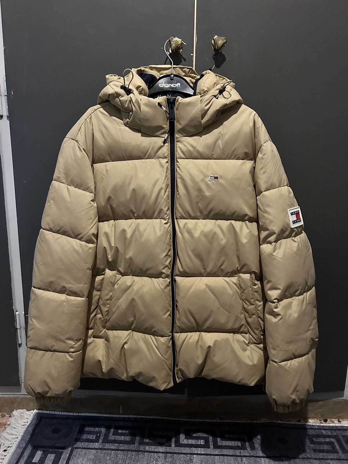 Tommy Hilfiger Tommy Hilfiger puffer jacket. Size US M / EU 48-50 / 2 - 1 Thumbnail