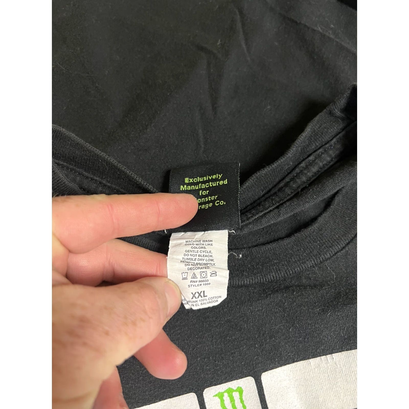 Vintage VINTAGE Monster Energy T-Shirt 2XL Black Short Sleeve Crew Neck Men’s 2XL Fade Stripe Racing/Concert/Sports Adult Mens Shirts Size US XXL / EU 58 / 5 - 3 Thumbnail