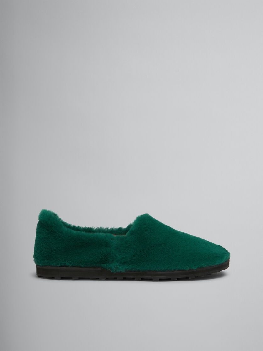 o1f1d3z0226 Slip-On Loafers in Green