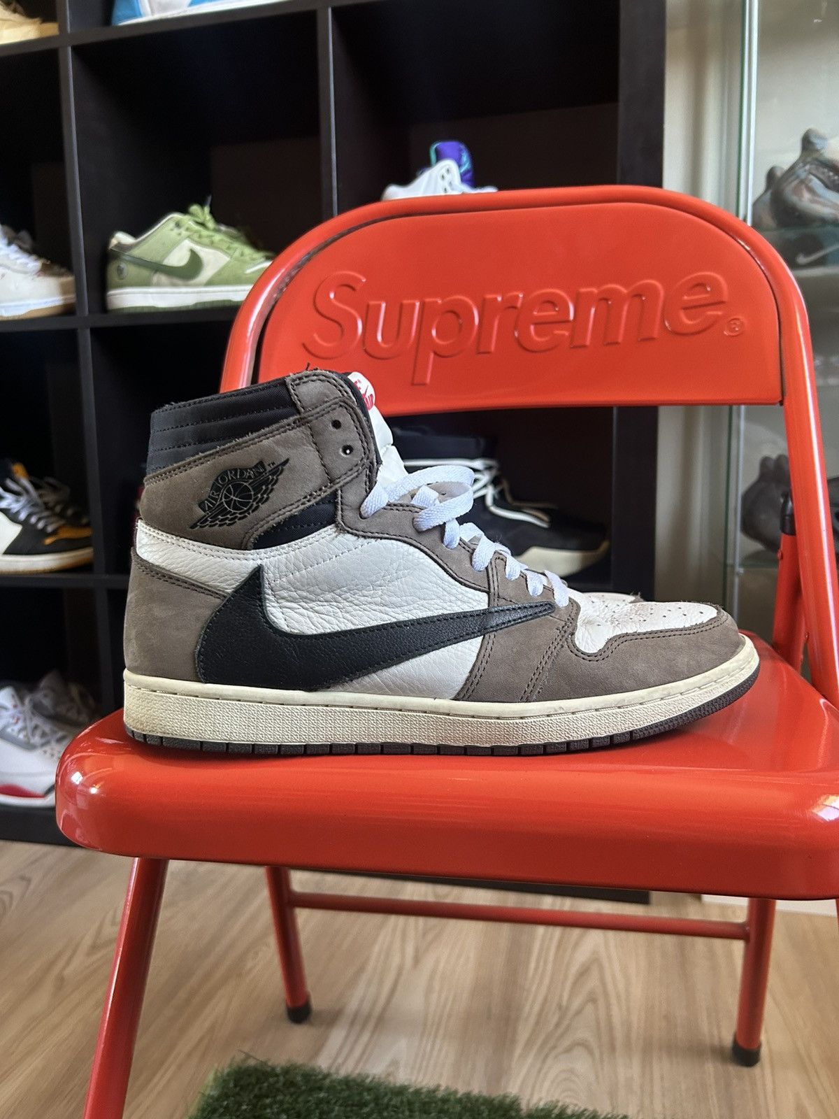 Travis Scott × Nike Air Jordan 1 Retro Travis Scott x Air Jordan 1 Retro High OG | Kixify Marketplace