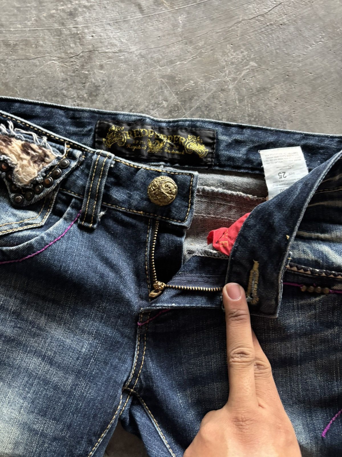 If Six Was Nine RED PEPPER FLARE JAPANESE DENIM LEOPARD FUR BACKPOCKET Size 27" / US 4 / IT 40 - 5 Thumbnail