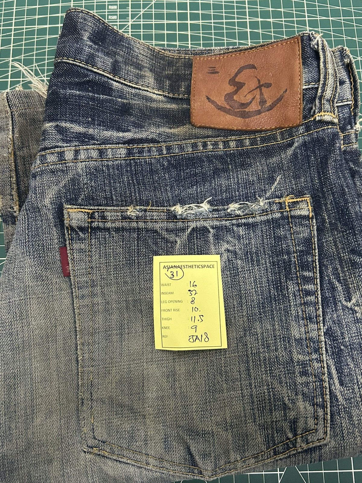 Eternal Eternal Distressed Mud Washed Jean Size US 31 - 19 Thumbnail