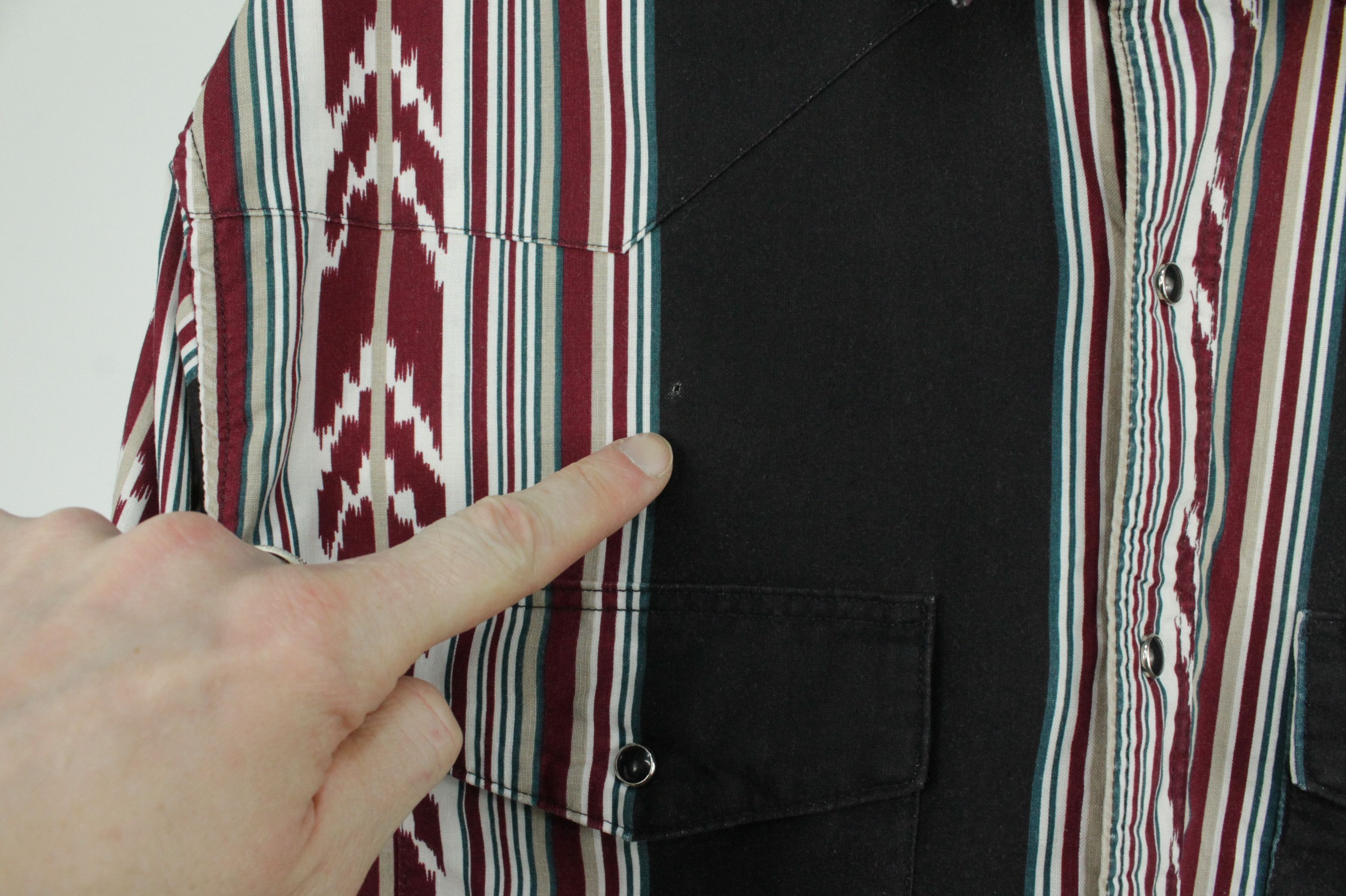 Wrangler Vintage Wrangler Aztec Western Cowboy Shirt Size US L / EU 52-54 / 3 - 5 Thumbnail