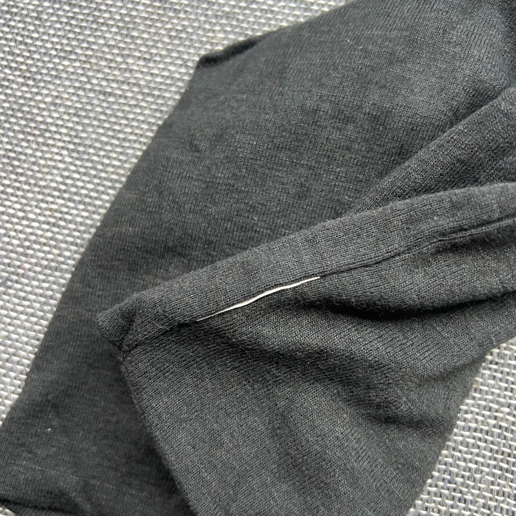 Vintage Devold Beanie Hat One Size Black 100% Merino Wool Thermal Lightweight Knit Wool Unisex Adults Mens Womens Beanie Size ONE SIZE - 5 Thumbnail