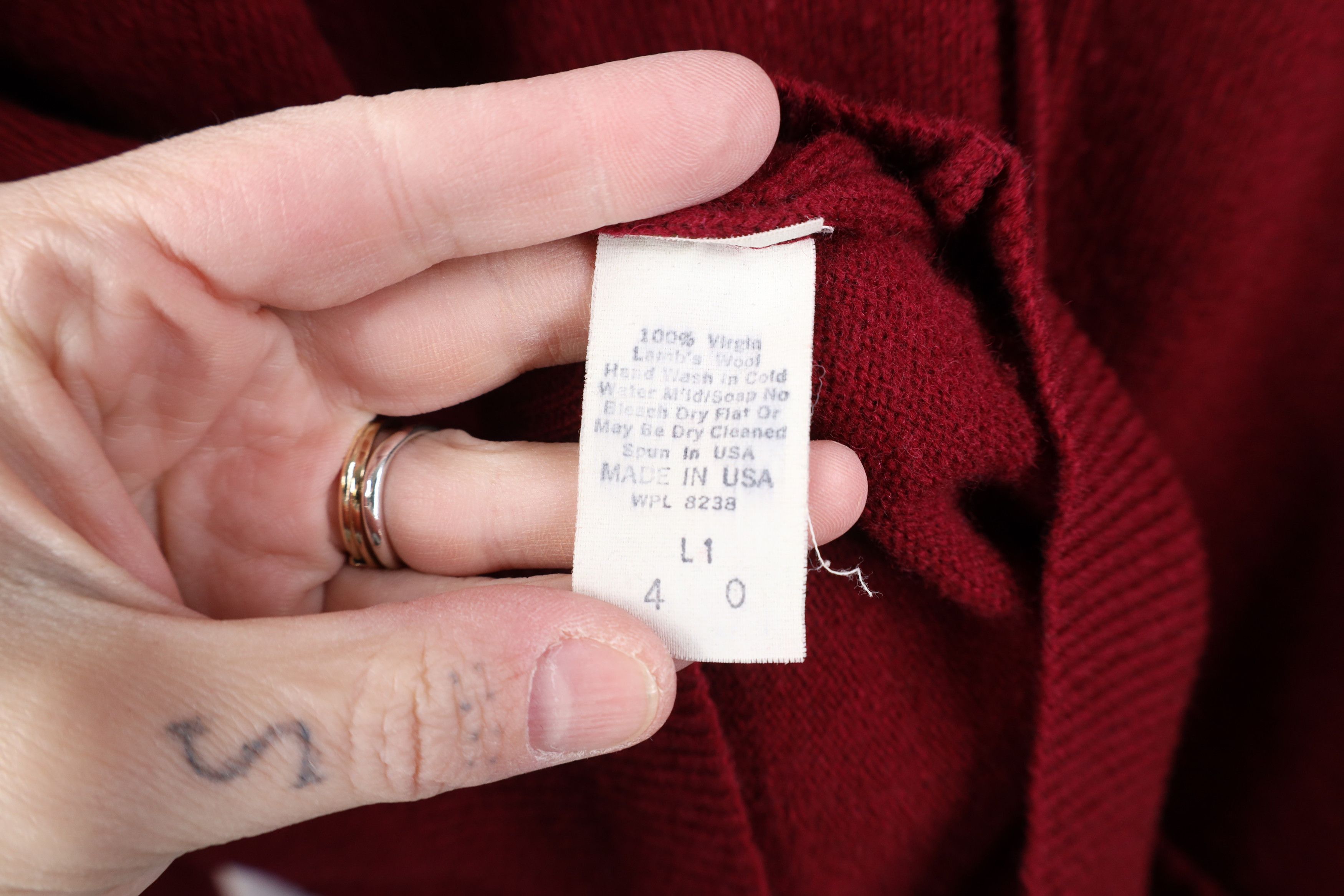Vintage Vintage 70s Streetwear Knit Kurt Cobain Cardigan Sweater Red Size US XL / EU 56 / 4 - 9 Thumbnail