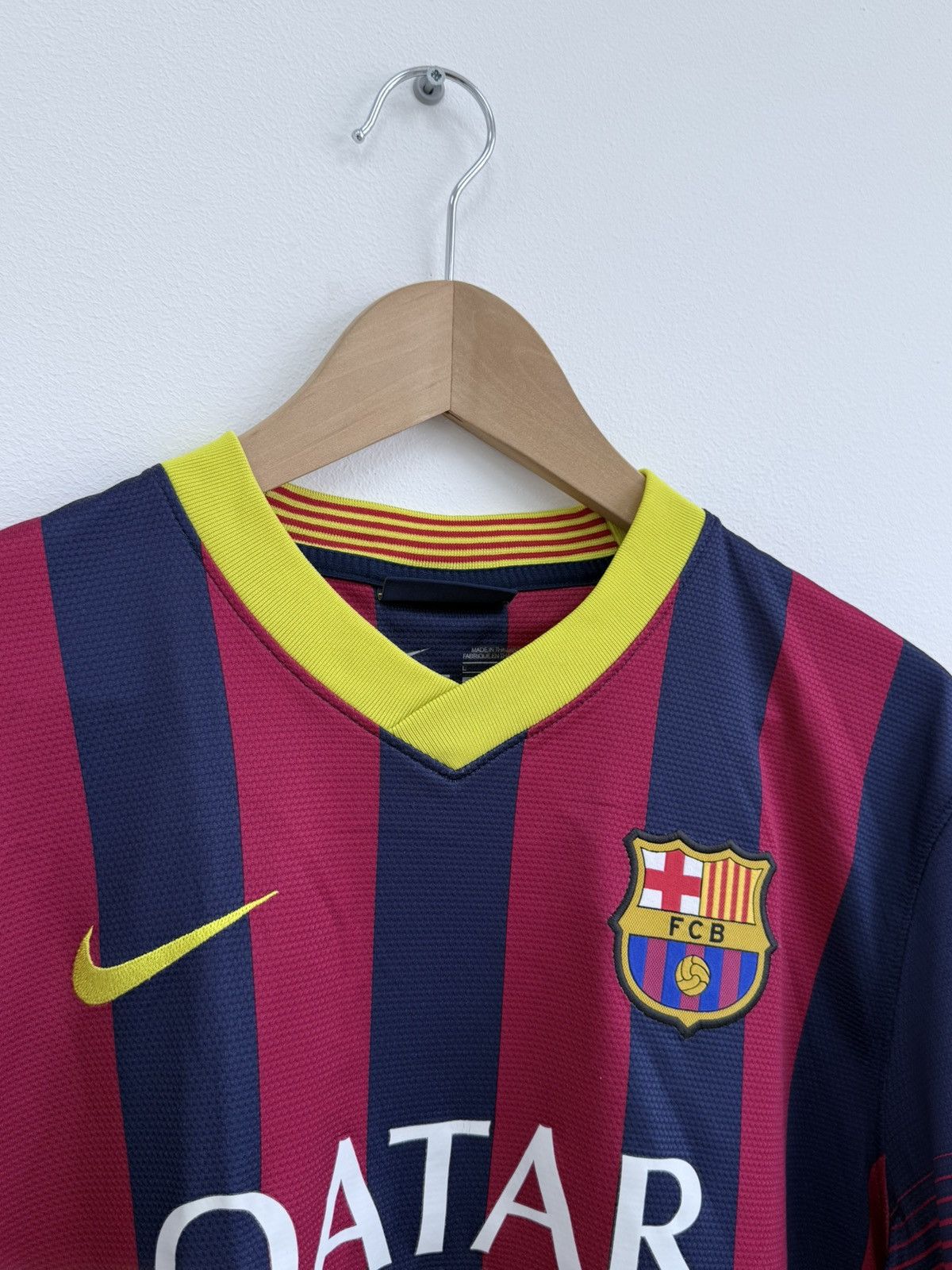 Nike 2013 2014 Barcelona Home Jersey And Shorts Size US L / EU 52-54 / 3 - 4 Thumbnail