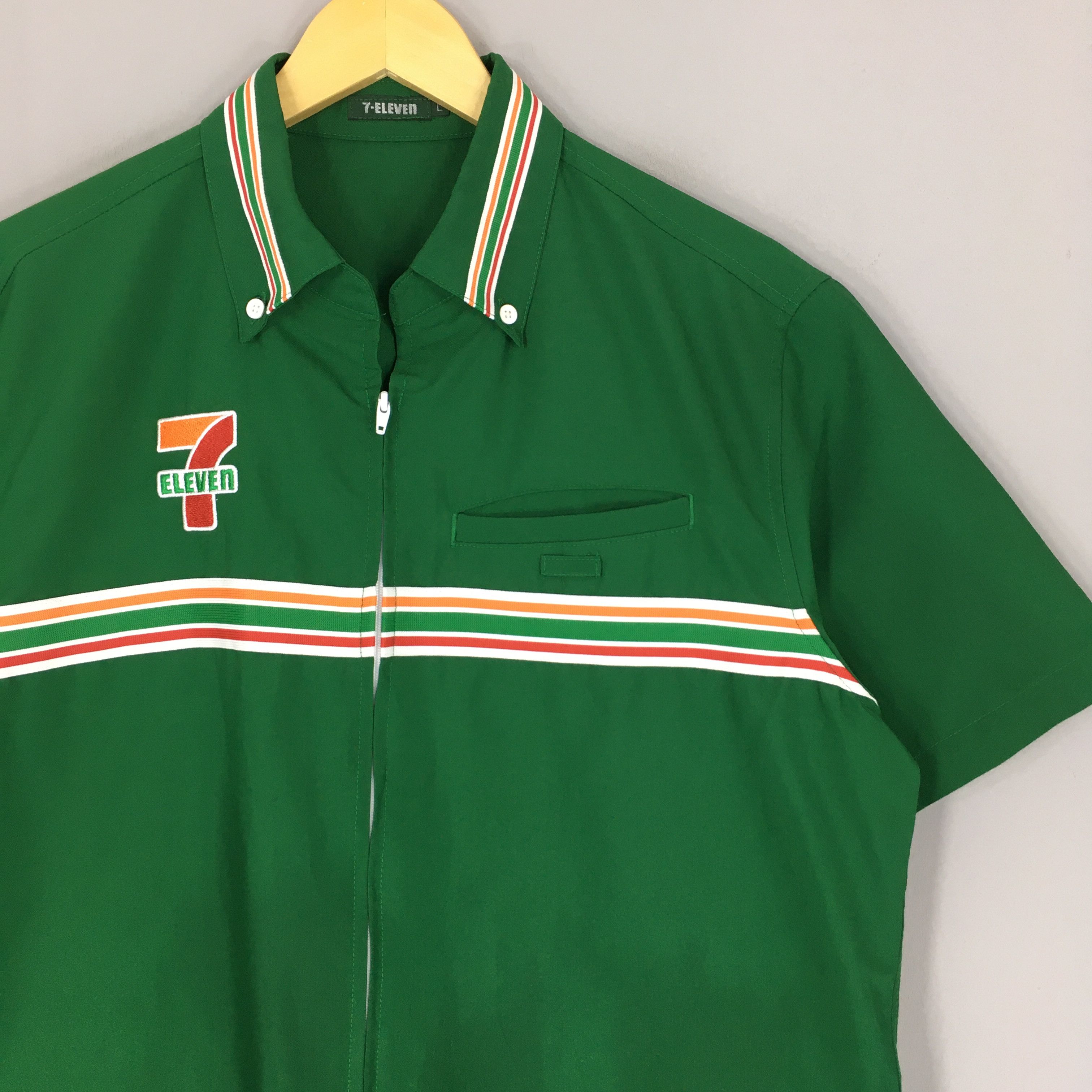 Japanese Brand Vintage 7-Eleven Uniform Workers Shirt Large Size US L / EU 52-54 / 3 - 2 Thumbnail