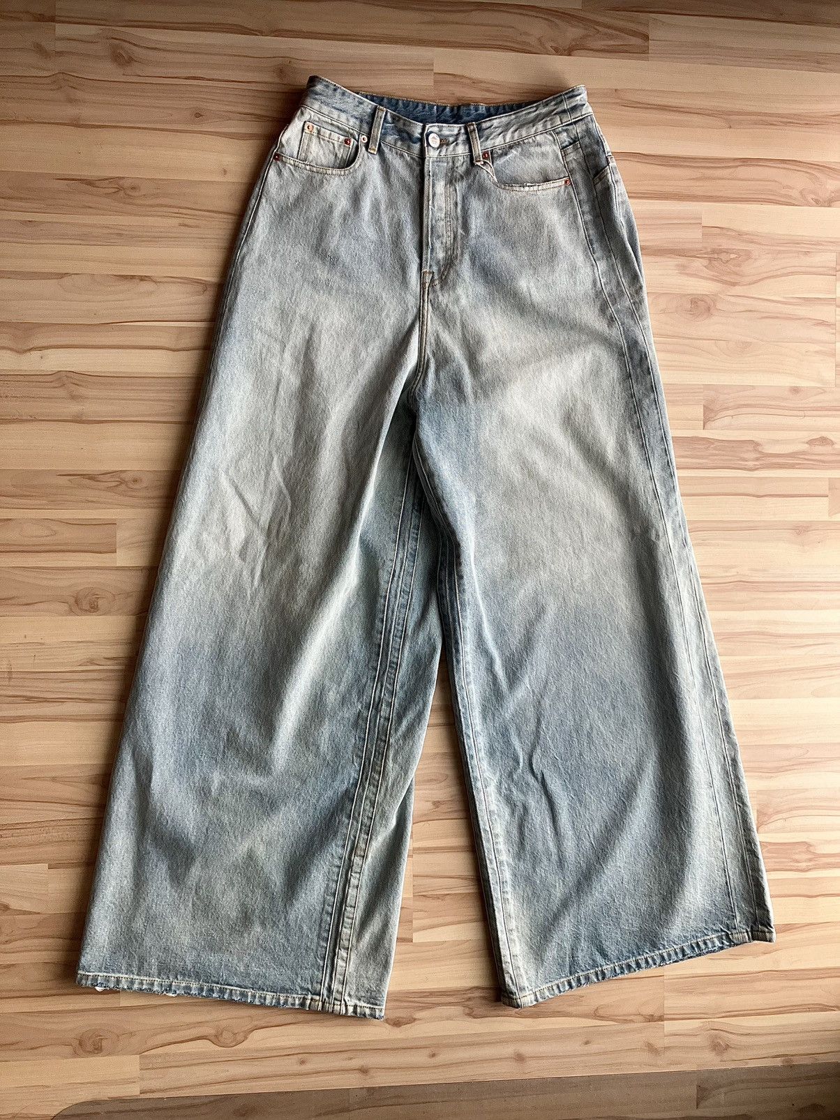 Vetements Vetements: Big Shape Jeans Light/ Ice Blue Size US 31 - 2 Thumbnail