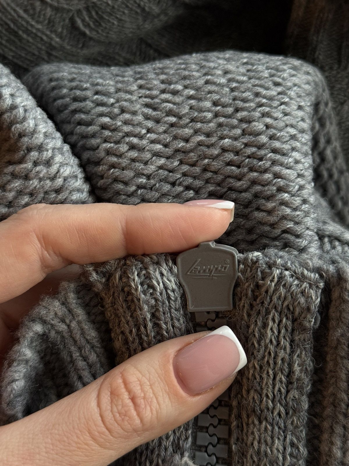 Joseph Joseph relaxed fit 100% wool assymetric sweater Size L / US 10 / IT 46 - 4 Thumbnail
