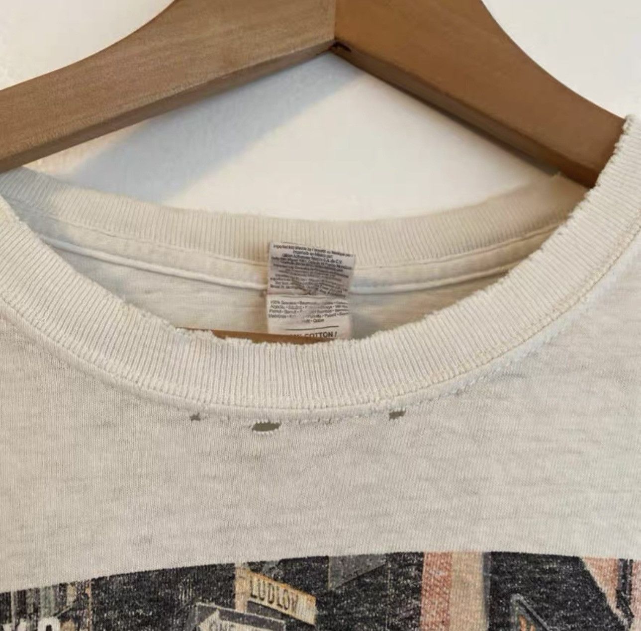Vintage Vintage Beastie Boys Distressed Shirt Size US L / EU 52-54 / 3 - 3 Thumbnail