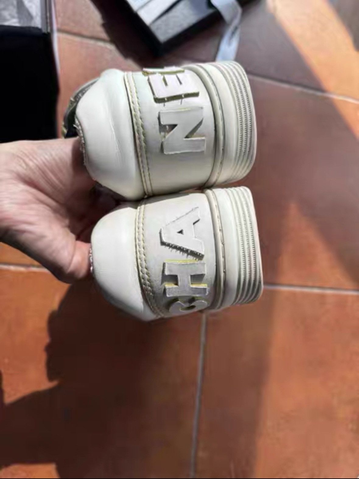 Chanel Chanel Sneakers Size US 8 / IT 38 - 4 Thumbnail