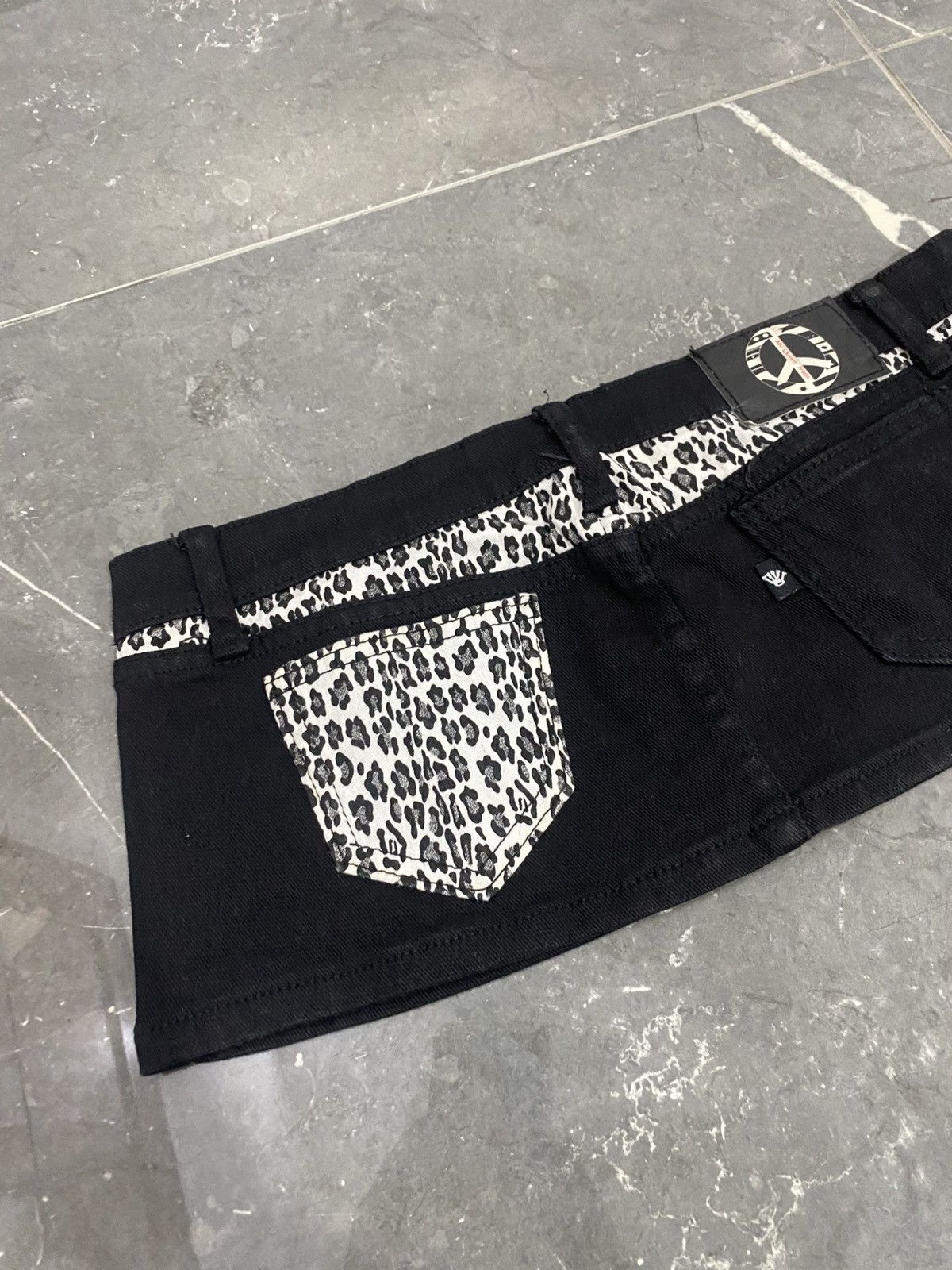 Japanese Brand Mcqueen Japanese Mini Skirt Lgb Kmrii Vkei Grunge Size 31" - 6 Thumbnail