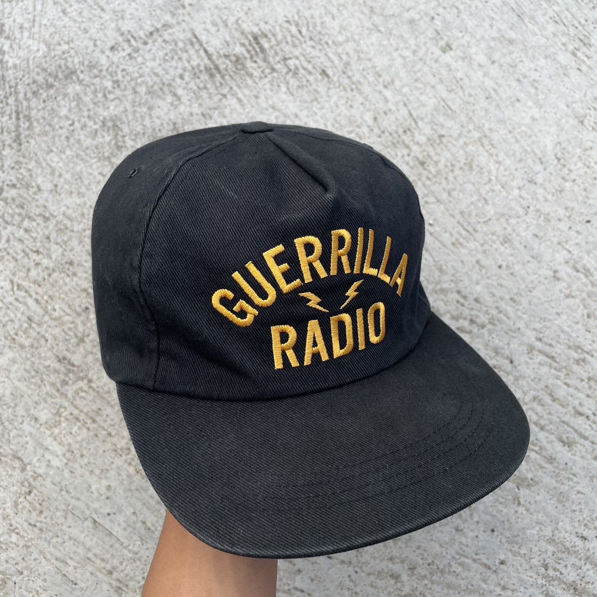 Band Tees × Rage Against The Machine Guerrilla radio (RATM song) x espionage snapback hat Size ONE SIZE - 6 Thumbnail