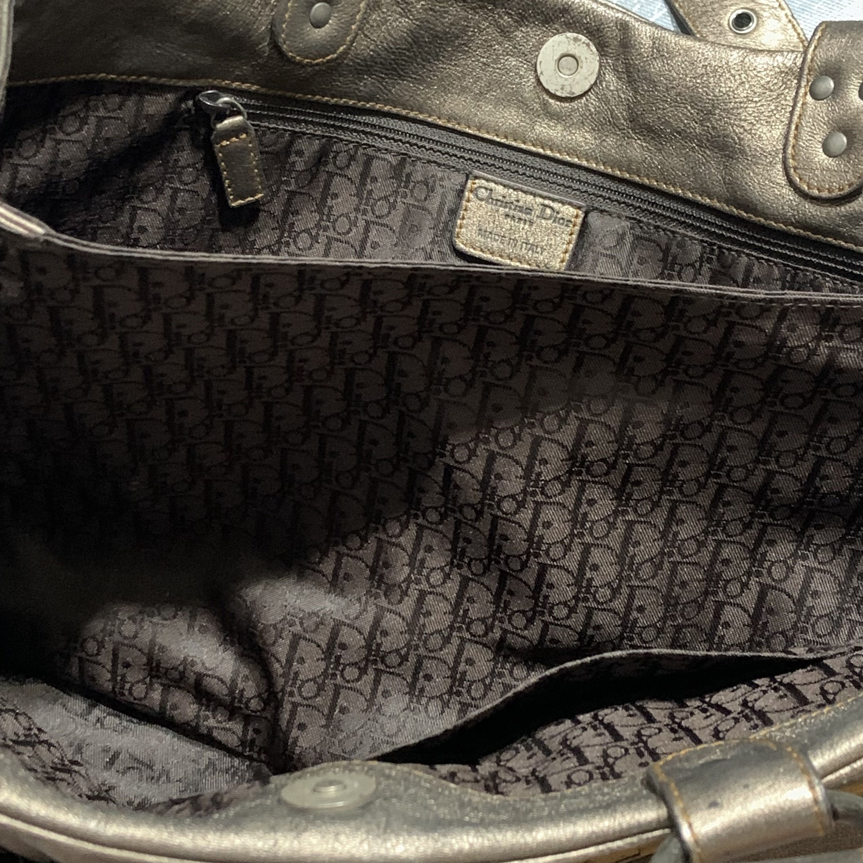 Dior Christian Dior - AW06 - Silver Mettalic Leather Gaucho Bag Size ONE SIZE - 10 Thumbnail