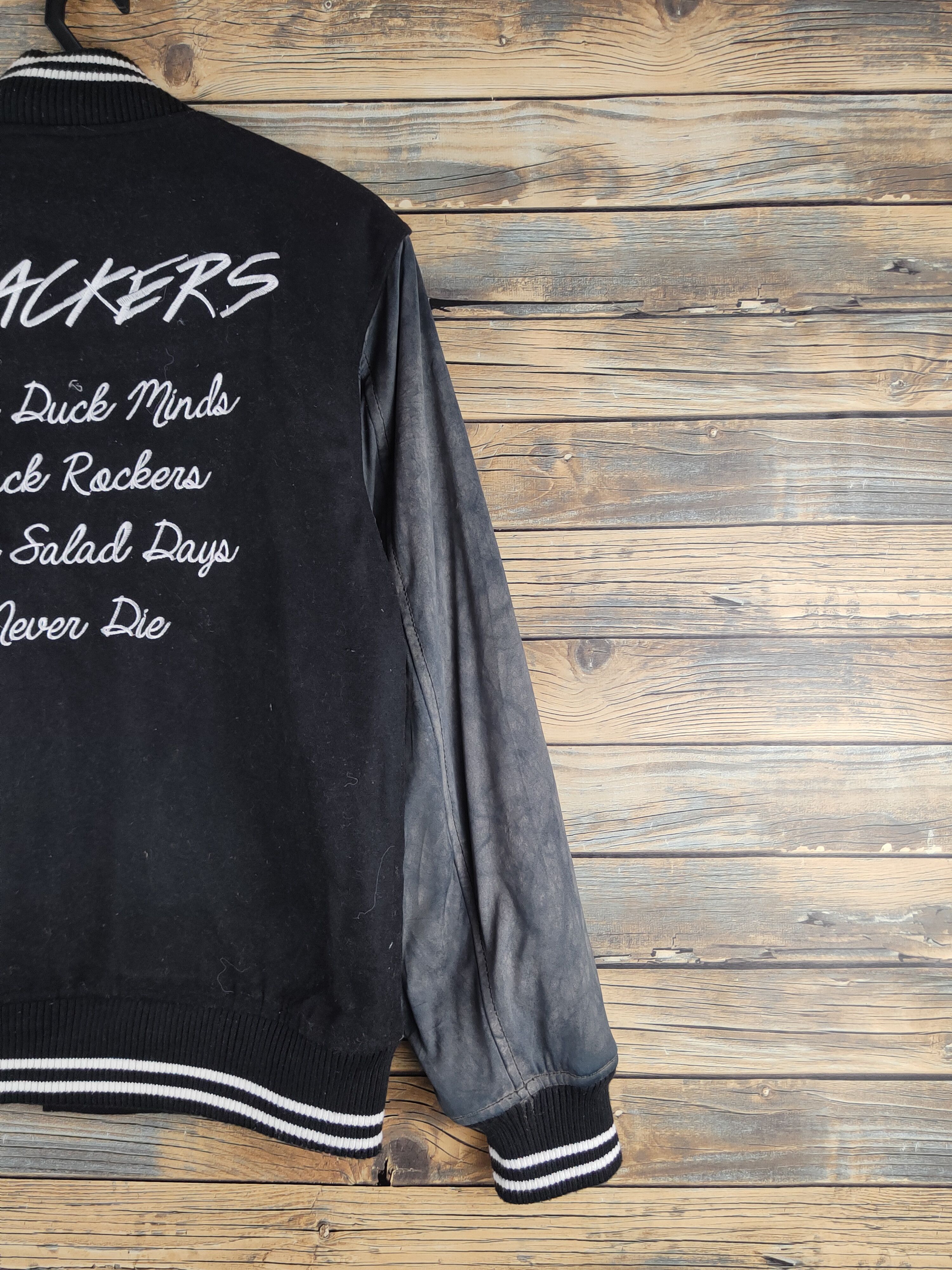 Japanese Brand DL B/one/soul duck Black Varsity Jackets #S2882 Size US M / EU 48-50 / 2 - 12 Thumbnail