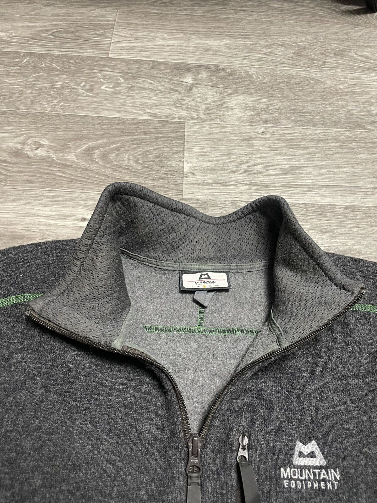 Mountain Equipment Vintage Mountain Equipment Men's Chamonix Half Zip Sweater Size US L / EU 52-54 / 3 - 9 Thumbnail