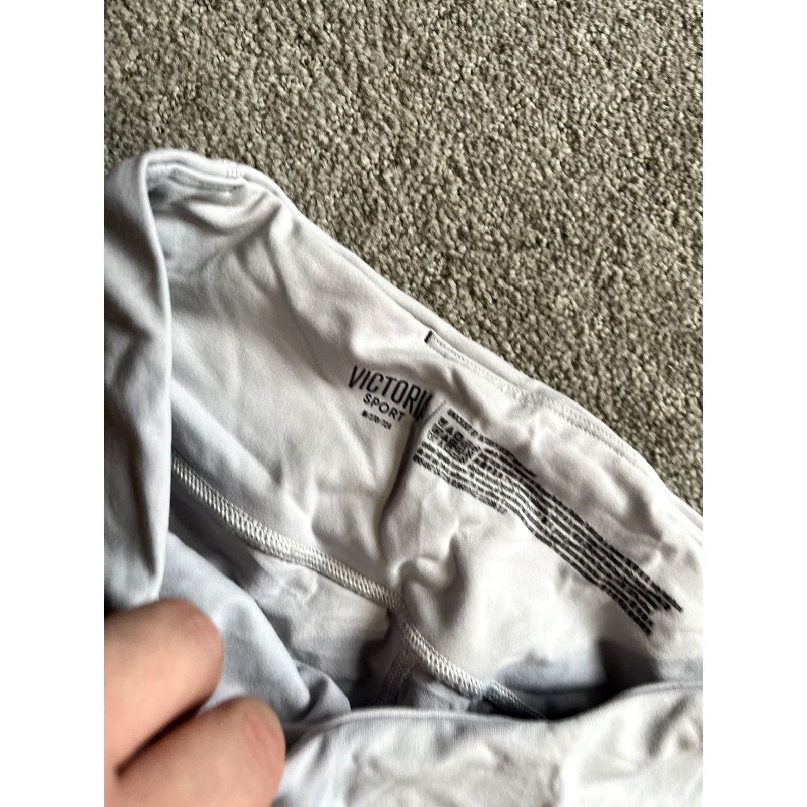 Victoria's Secret Victoria's Secret Victoria Sport Leggings Size M Gray Ankle Legging Women's Skinny Compression Yoga Activewear"} Size 32" / US 10 / IT 46 - 5 Thumbnail