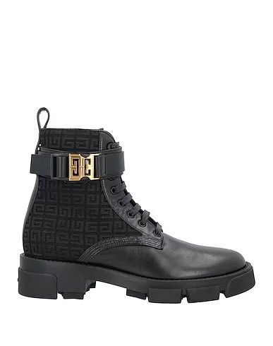 o1srvl11e0624 Ankle Boots in Black