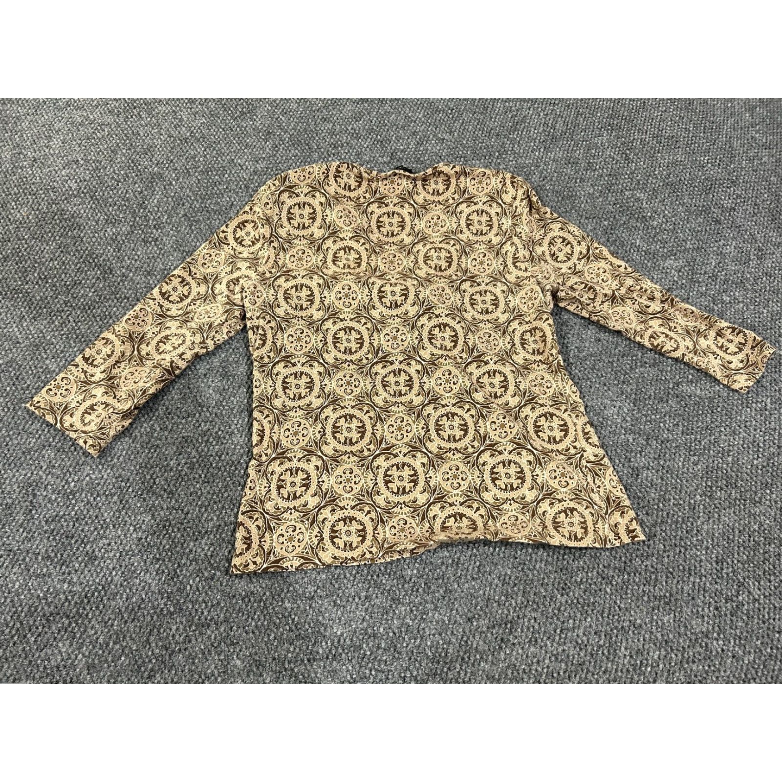 Talbots Talbots Blouse Shirt Womens L Tan Brown Medallion Boho V-Neck Stretch Long Sleeve Knit Cotton Spandex Solid Regular Basic Casual Vintage No Size L / US 10 / IT 46 - 7 Thumbnail