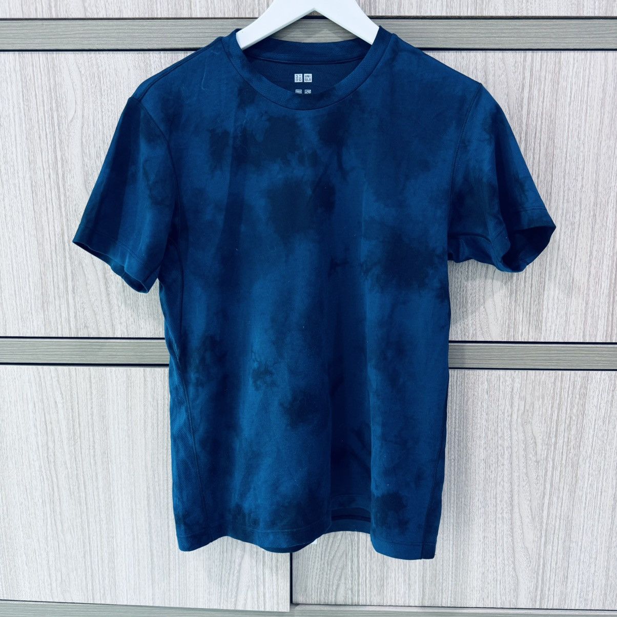 Uniqlo Uniqlo Tie Dye Polister Tee Size US S / EU 44-46 / 1 - 1 Thumbnail