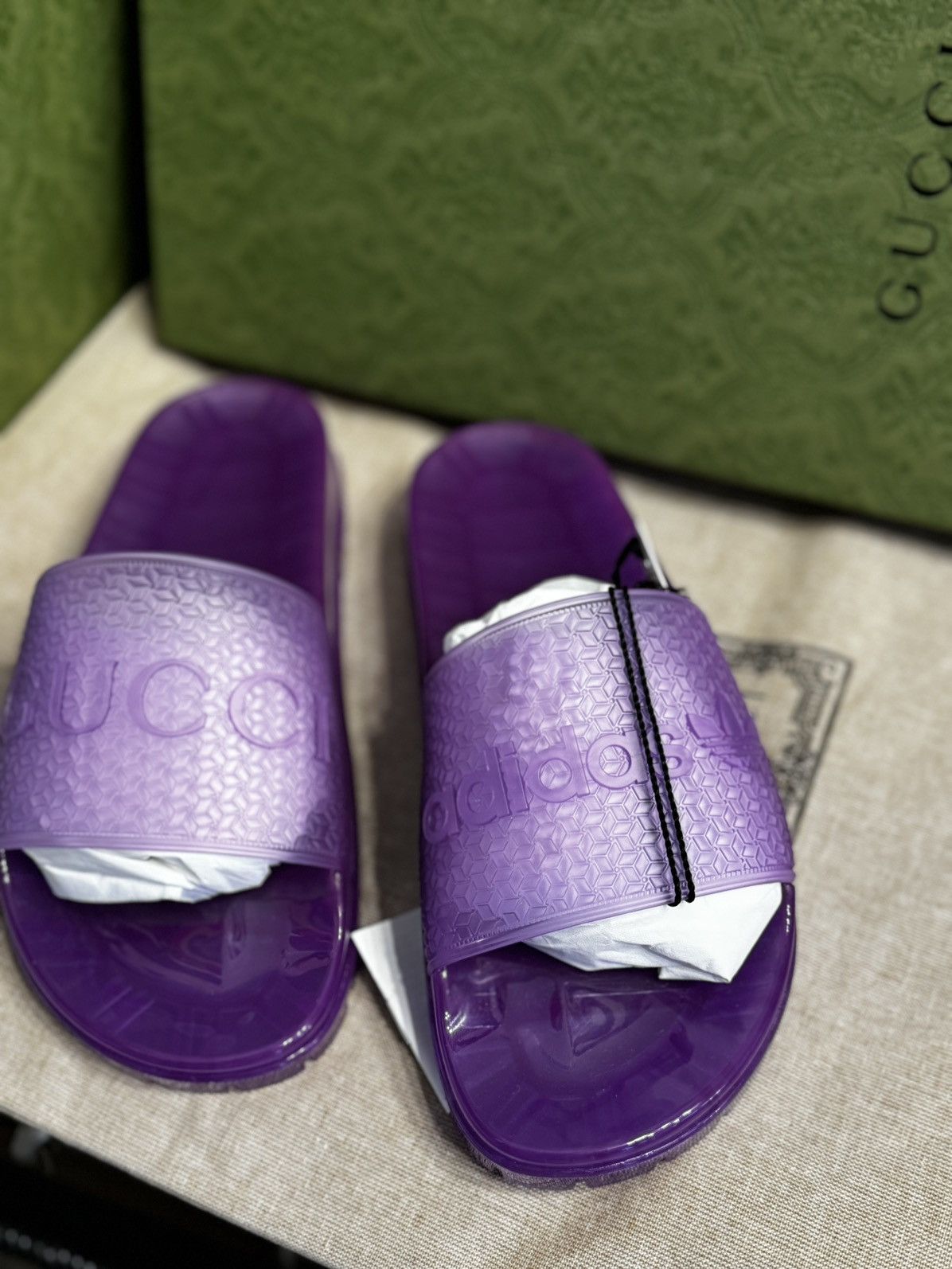 Gucci GUCCI X ADIDAS Rubber Printed Slides w/ Tags Size US 7 / IT 37 - 13 Thumbnail