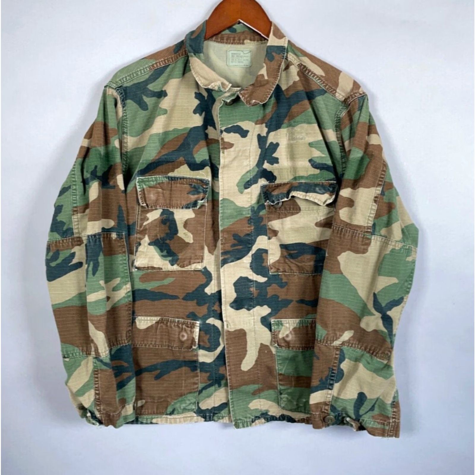 Vintage VTG Carbon Hill Army Woodland Camo Jacket Adult M Regular Green 80s Military Shirt Womens Mens? Size US M / EU 48-50 / 2 - 2 Thumbnail